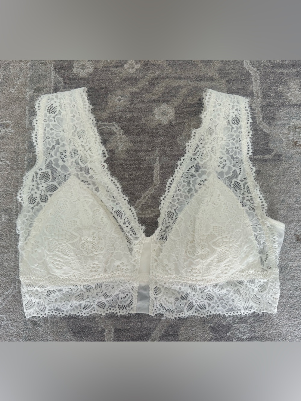 NWT AERIE Lace Bralette in Ivory Size Large